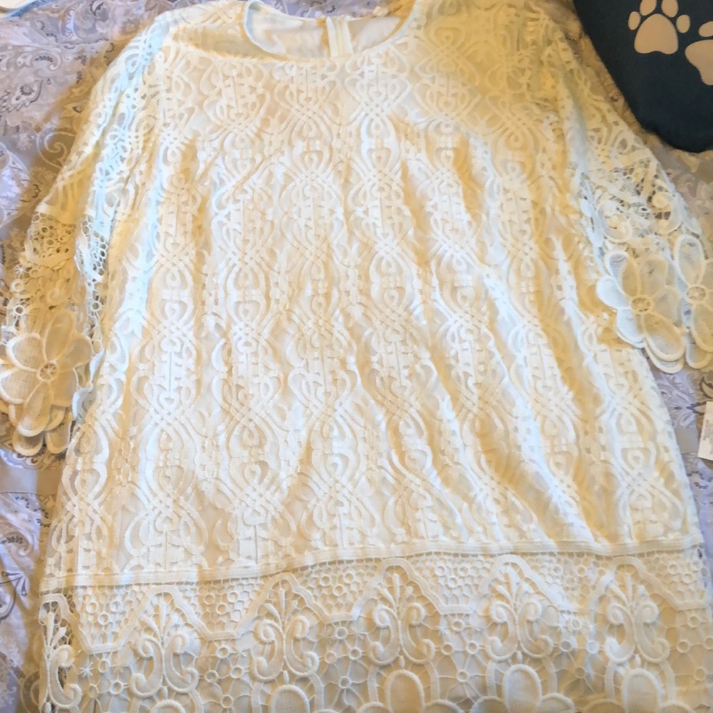 Women’s lace dress